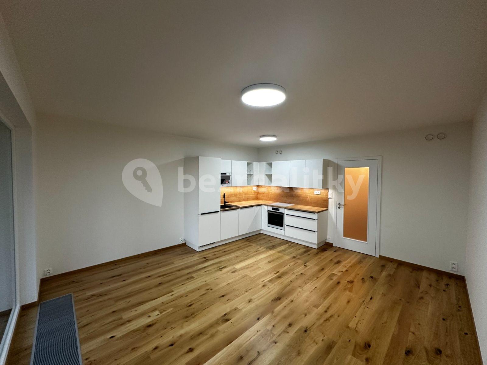 Pronájem bytu 1+kk 36 m², Kolmanova, Praha, Praha