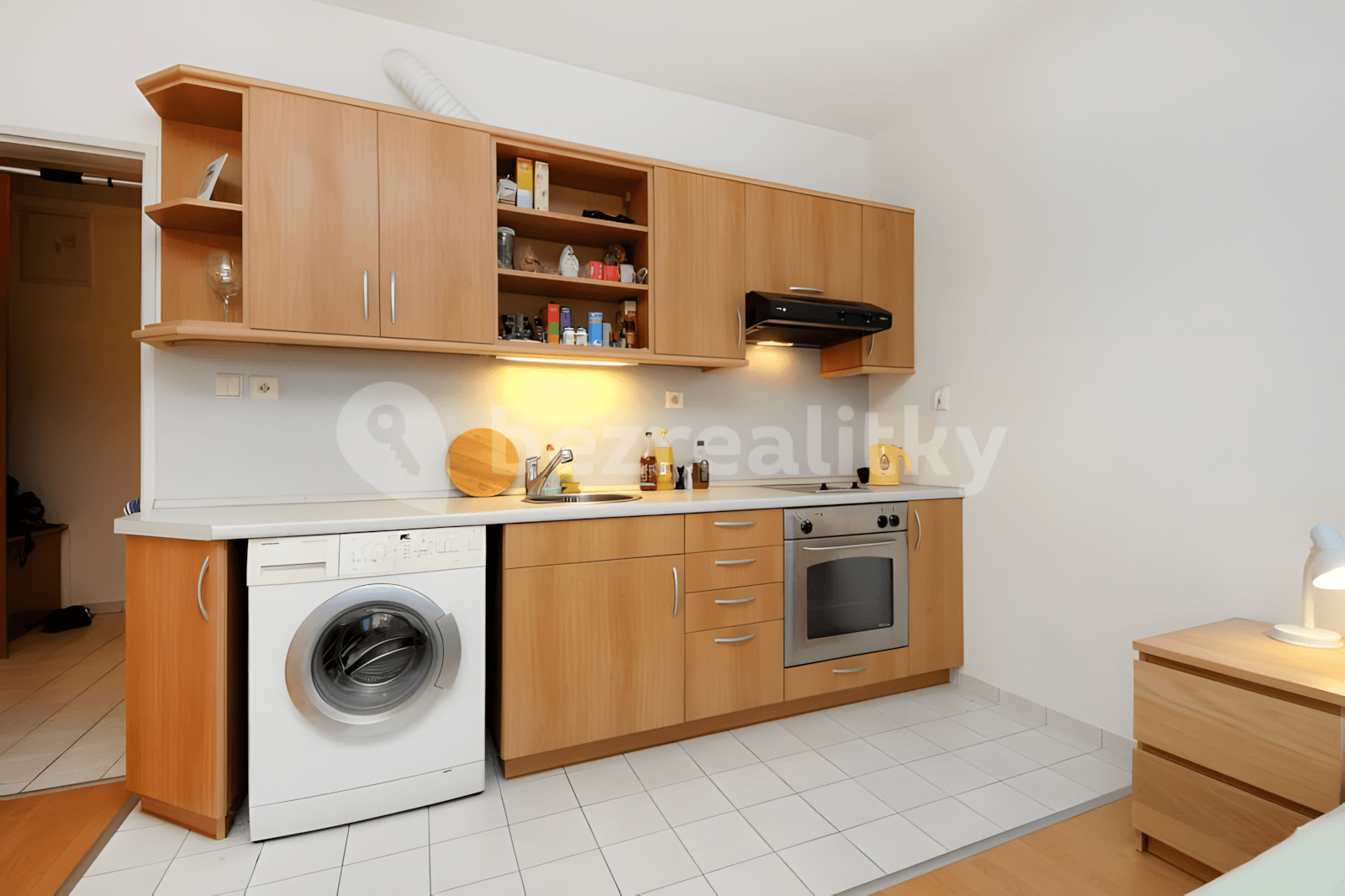 Prodej bytu 1+kk 34 m², Sídlištní, Praha, Praha