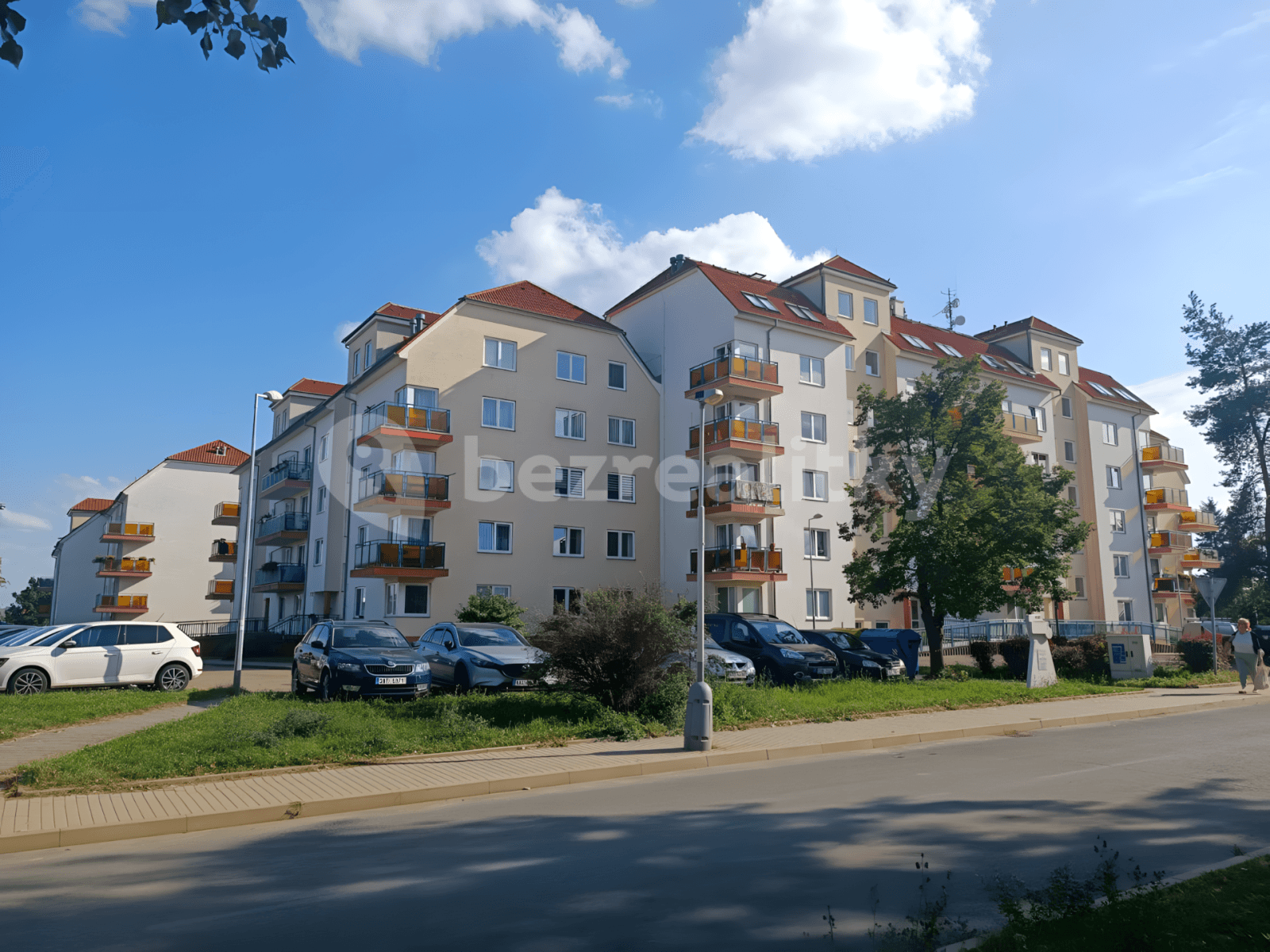 Prodej bytu 1+kk 34 m², Sídlištní, Praha, Praha