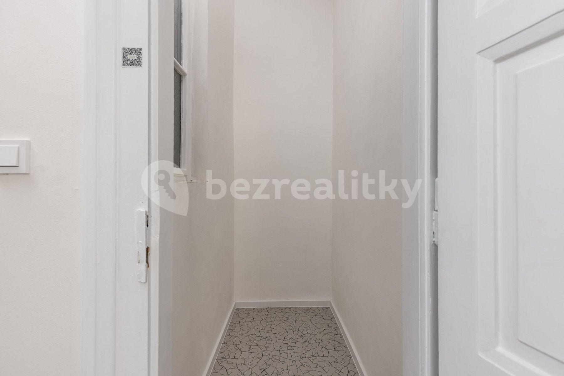 Pronájem bytu 2+1 69 m², Tusarova, Praha, Praha