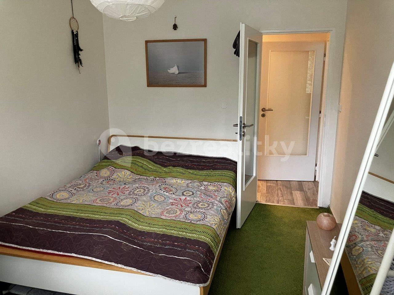 Pronájem bytu 2+kk 47 m², Štichova, Praha, Praha