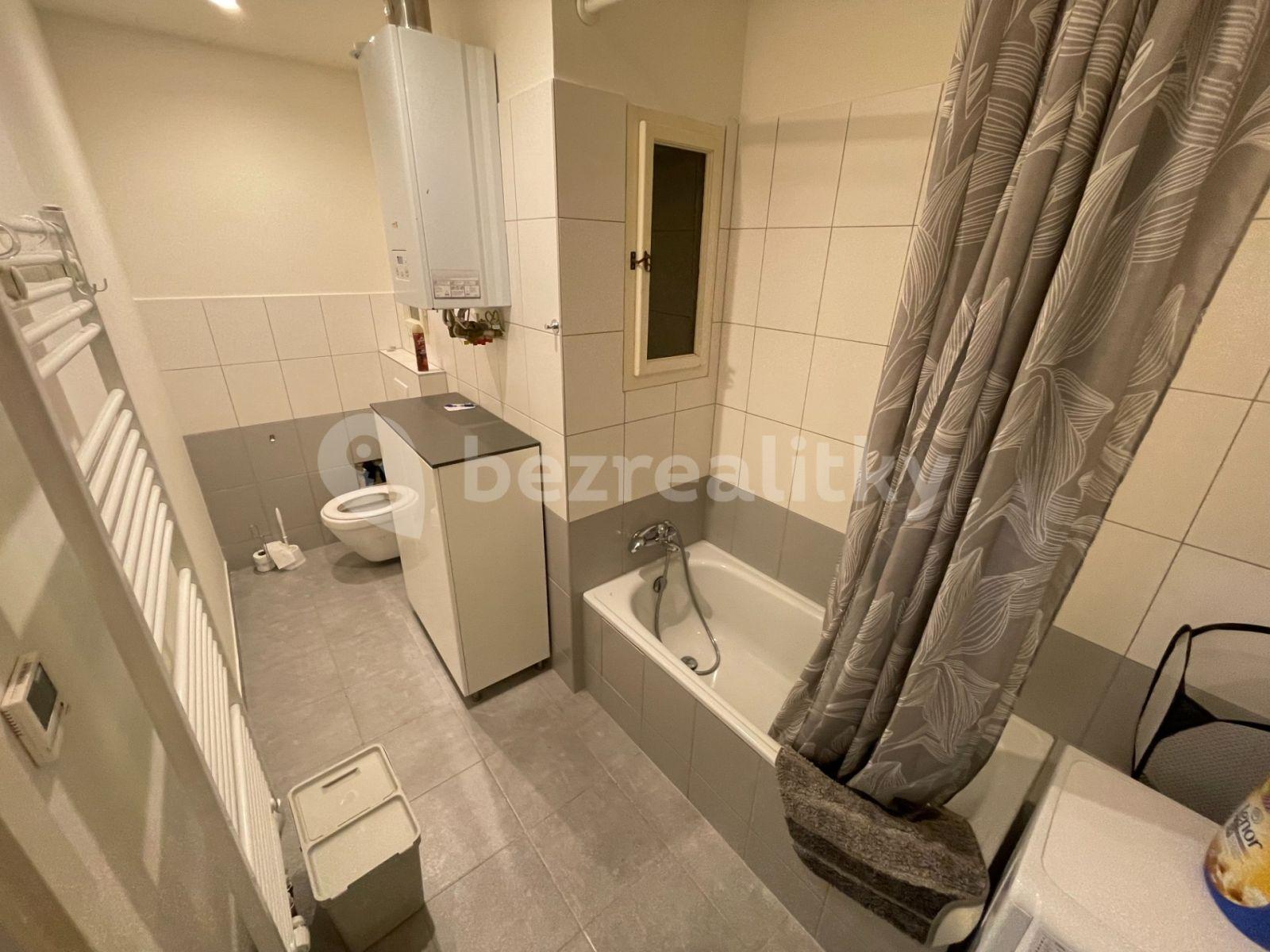 Prodej bytu 2+1 59 m², Žerotínova, Praha, Praha