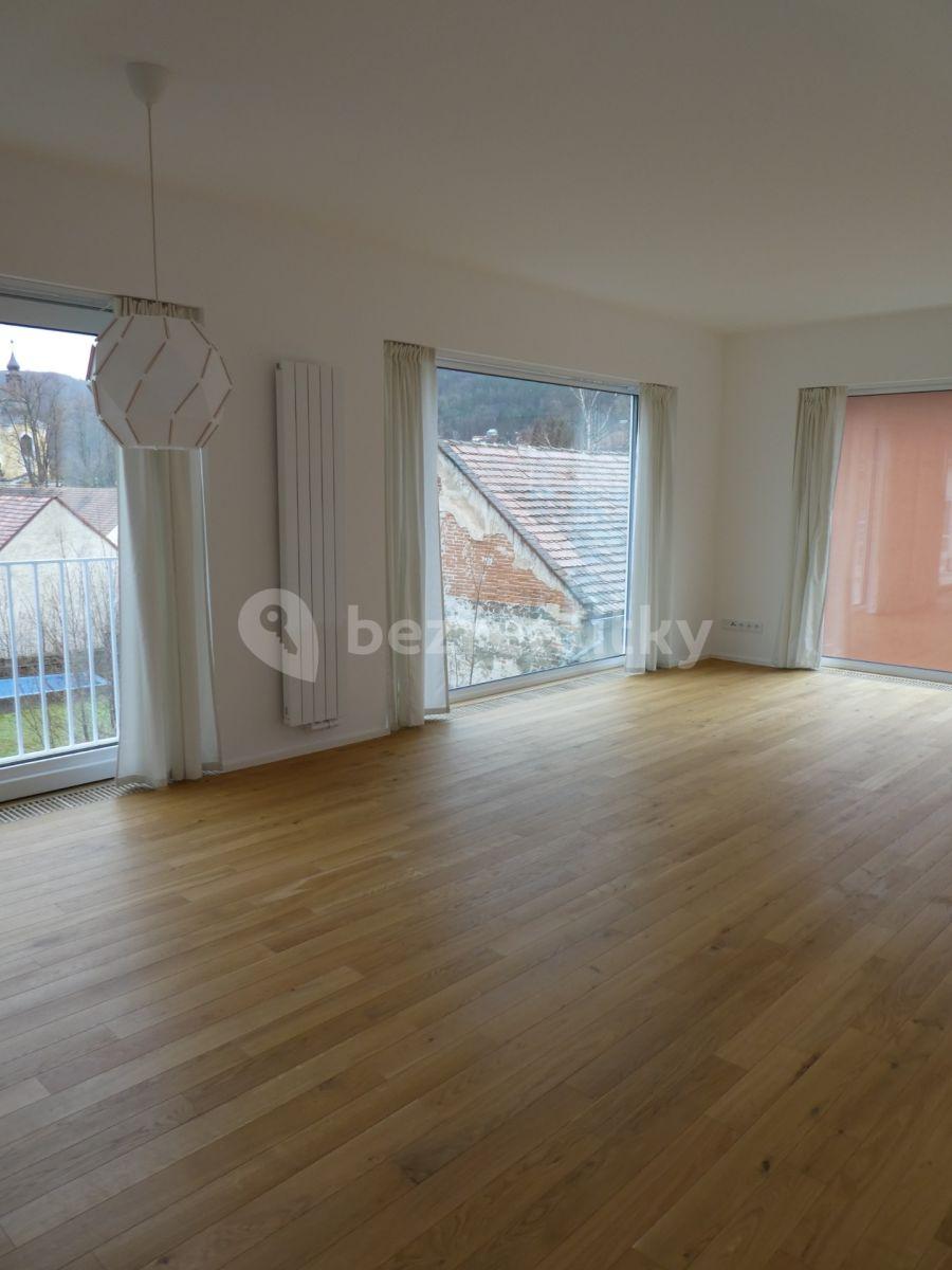 Pronájem bytu 2+kk 64 m², Pod Lipami, Řevnice, Středočeský kraj