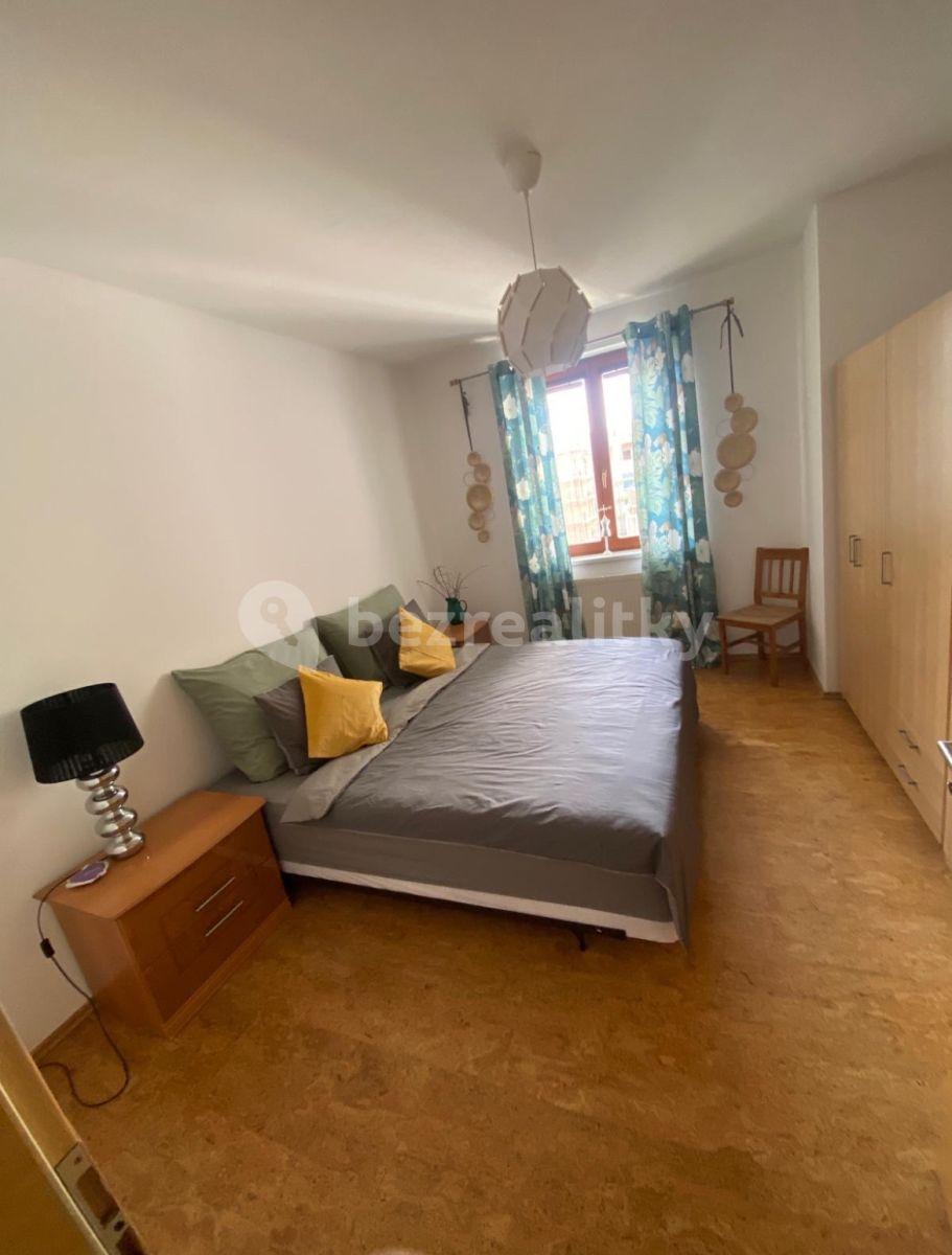 Pronájem bytu 2+kk 78 m², Husitská, Praha, Praha