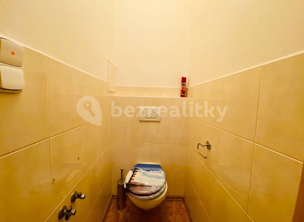 Pronájem bytu 2+kk 78 m², Husitská, Praha, Praha