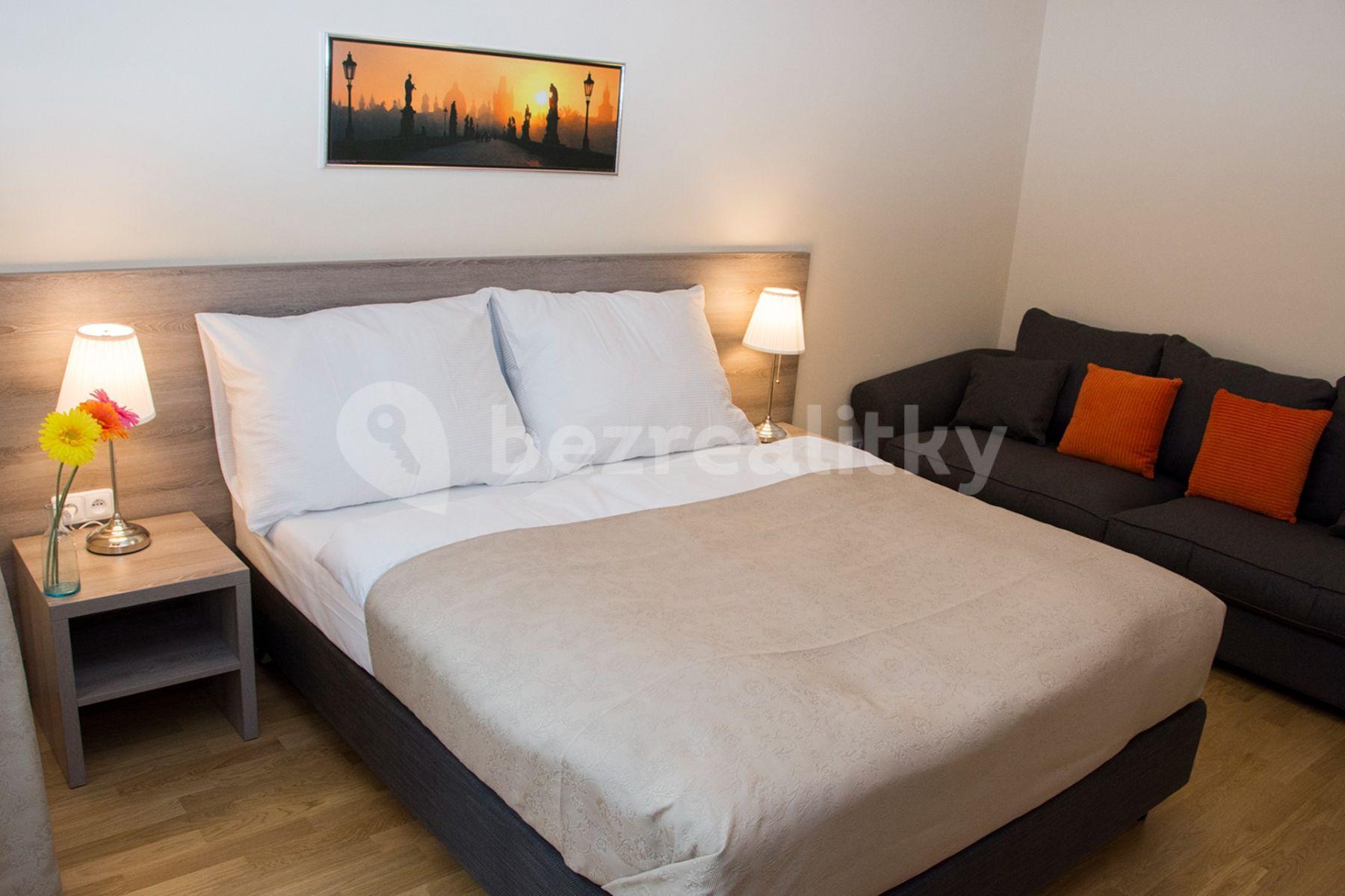 Pronájem bytu 2+kk 50 m², Roháčova, Praha, Praha