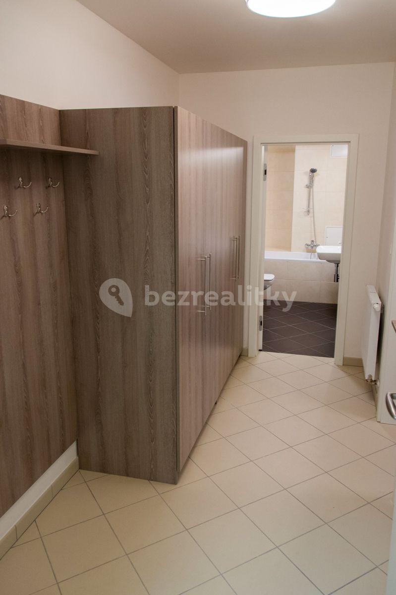 Pronájem bytu 2+kk 60 m², Roháčova, Praha, Praha