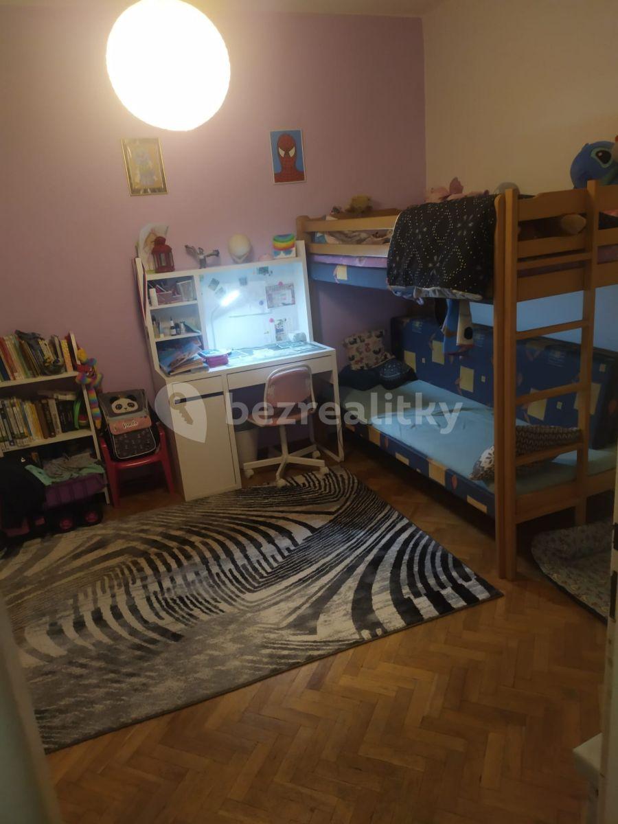 Pronájem bytu 2+1 52 m², Michelská, Praha, Praha