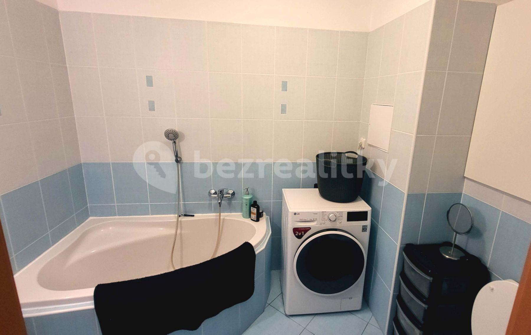 Pronájem bytu 2+kk 57 m², Plzeňská, Praha, Praha