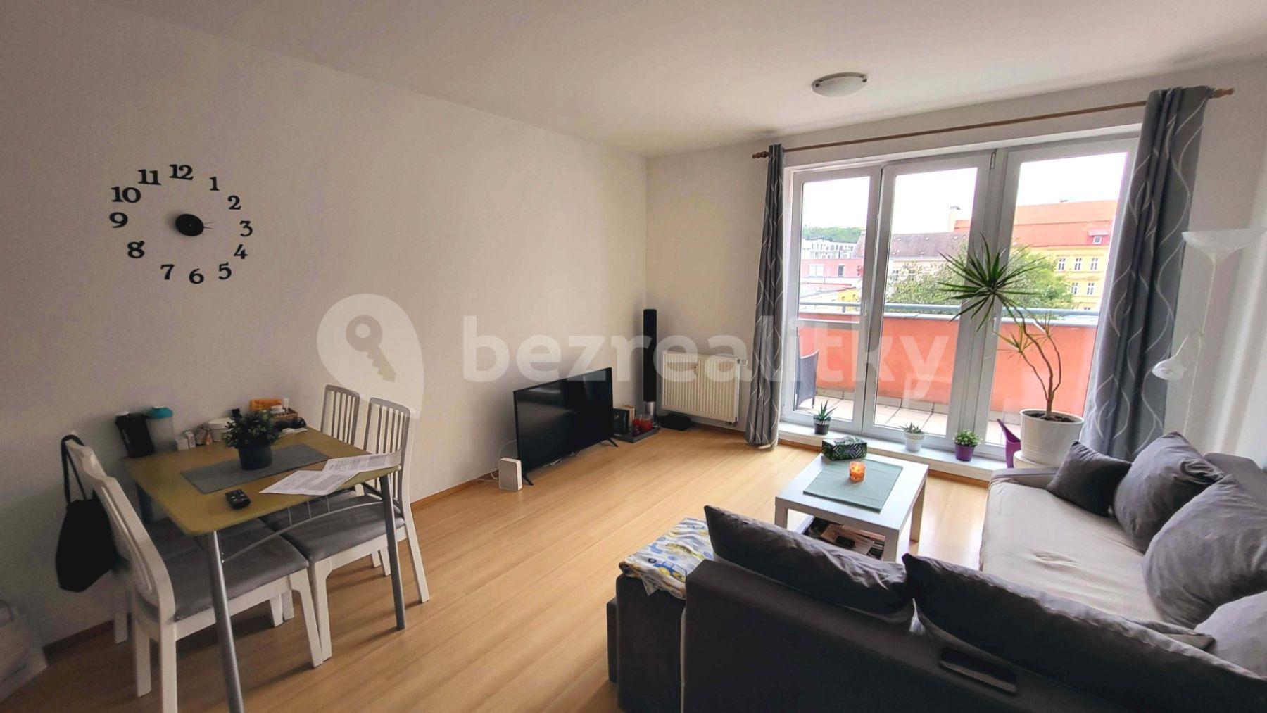 Pronájem bytu 2+kk 57 m², Plzeňská, Praha, Praha