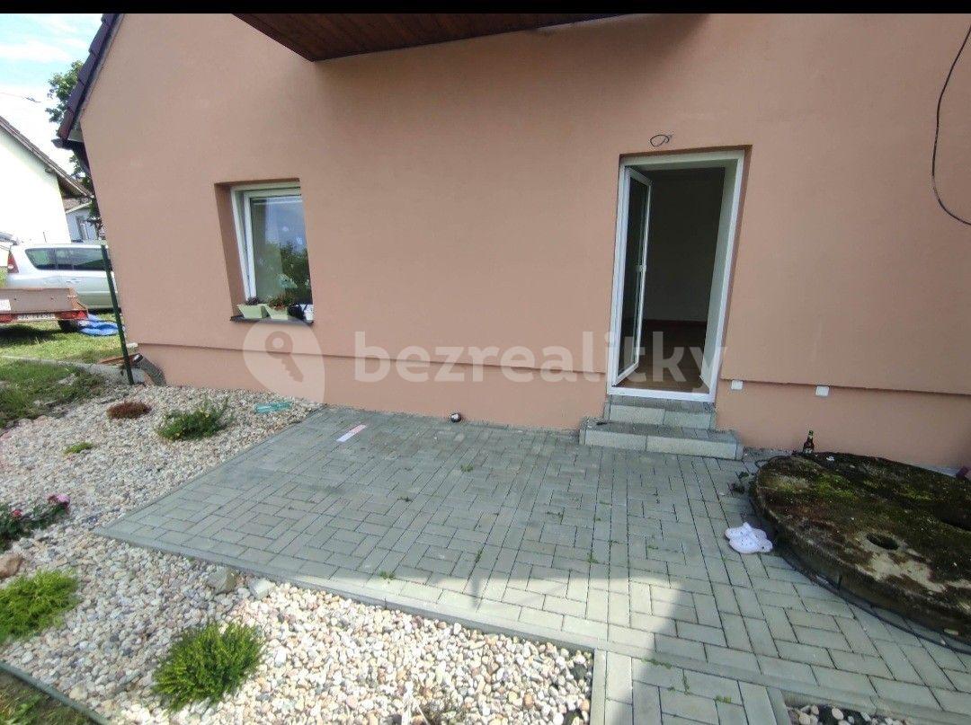 Pronájem bytu 2+kk 40 m², Chrudimská, Seč, Pardubický kraj