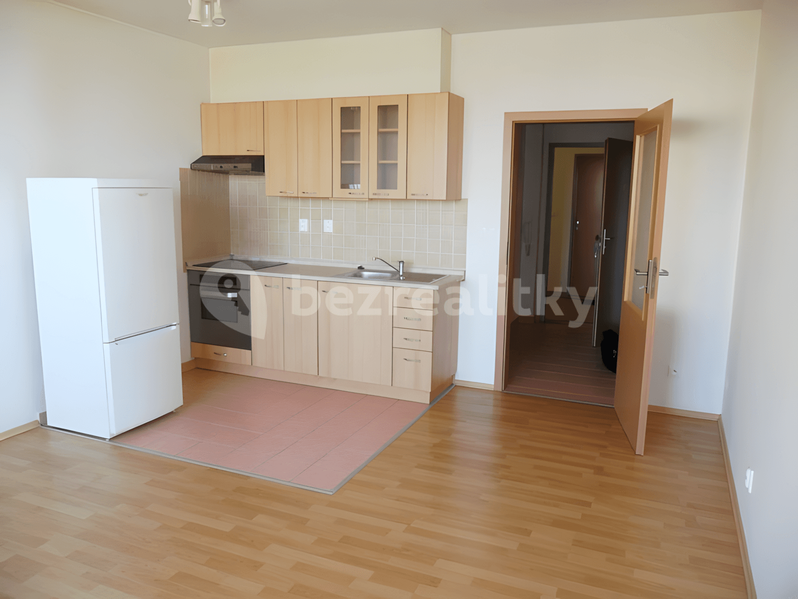 Prodej bytu 1+kk 29 m², Beranových, Praha, Praha