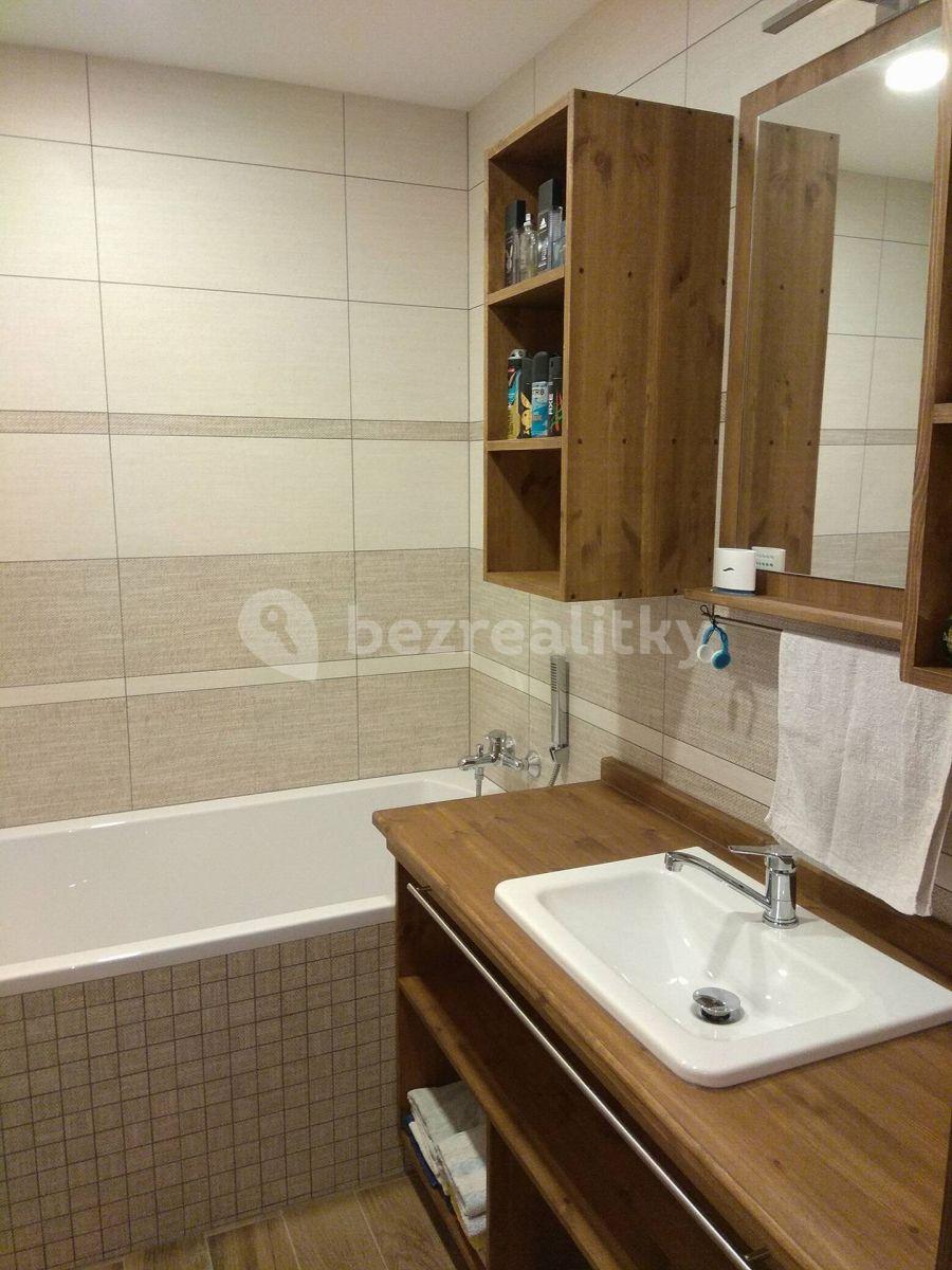 Pronájem bytu 3+kk 75 m², K Sádkám, Praha, Praha