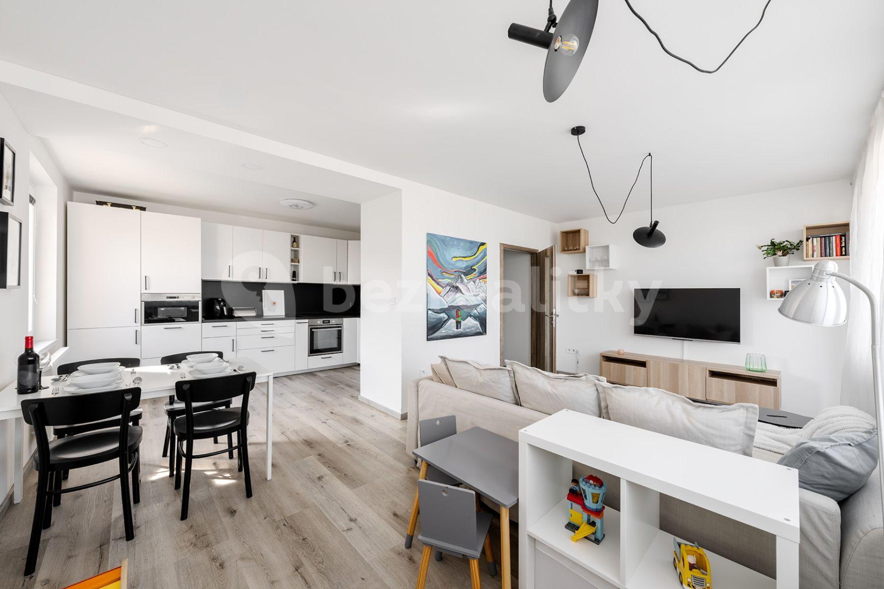 Pronájem bytu 3+kk 79 m², Přecechtělova, Praha, Praha