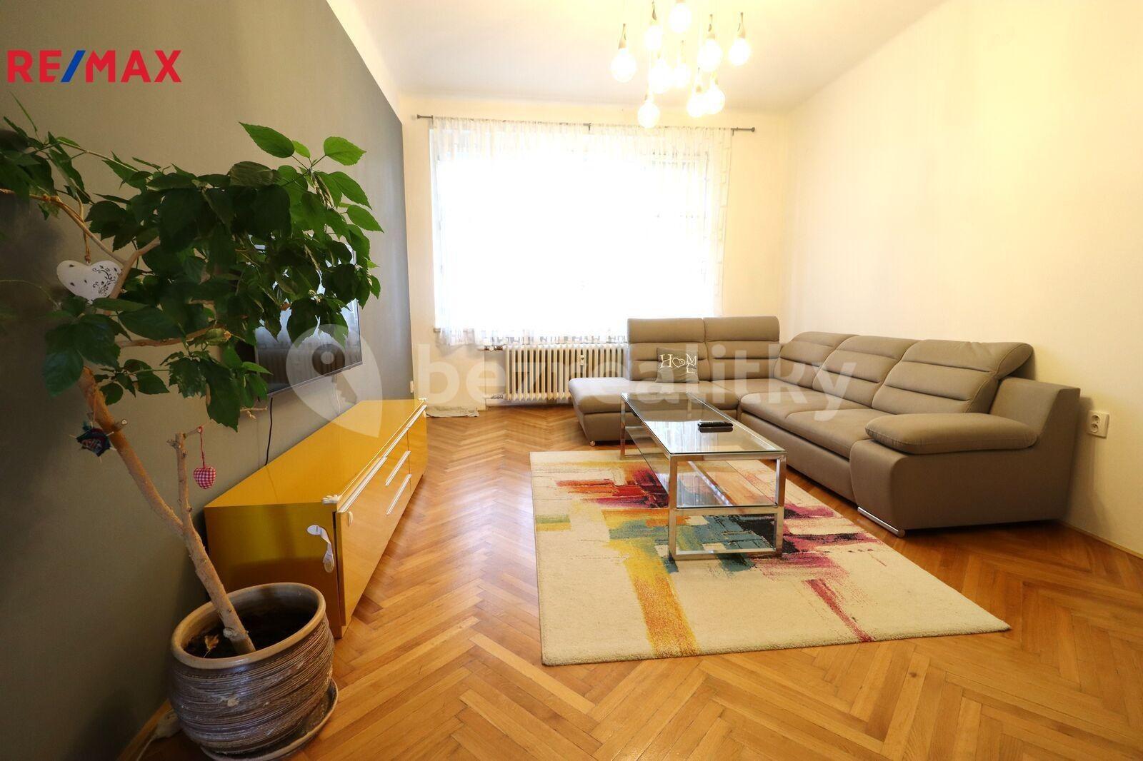 Pronájem bytu 3+1 92 m², Štefánikova, Praha, Praha