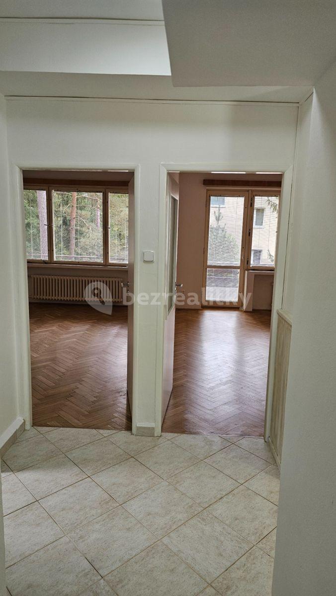 Pronájem bytu 3+1 78 m², Medinská, Praha, Praha