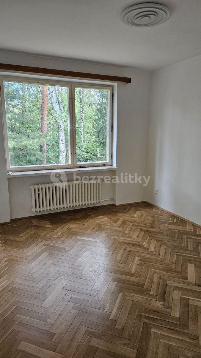 Pronájem bytu 3+1 78 m², Medinská, Praha, Praha