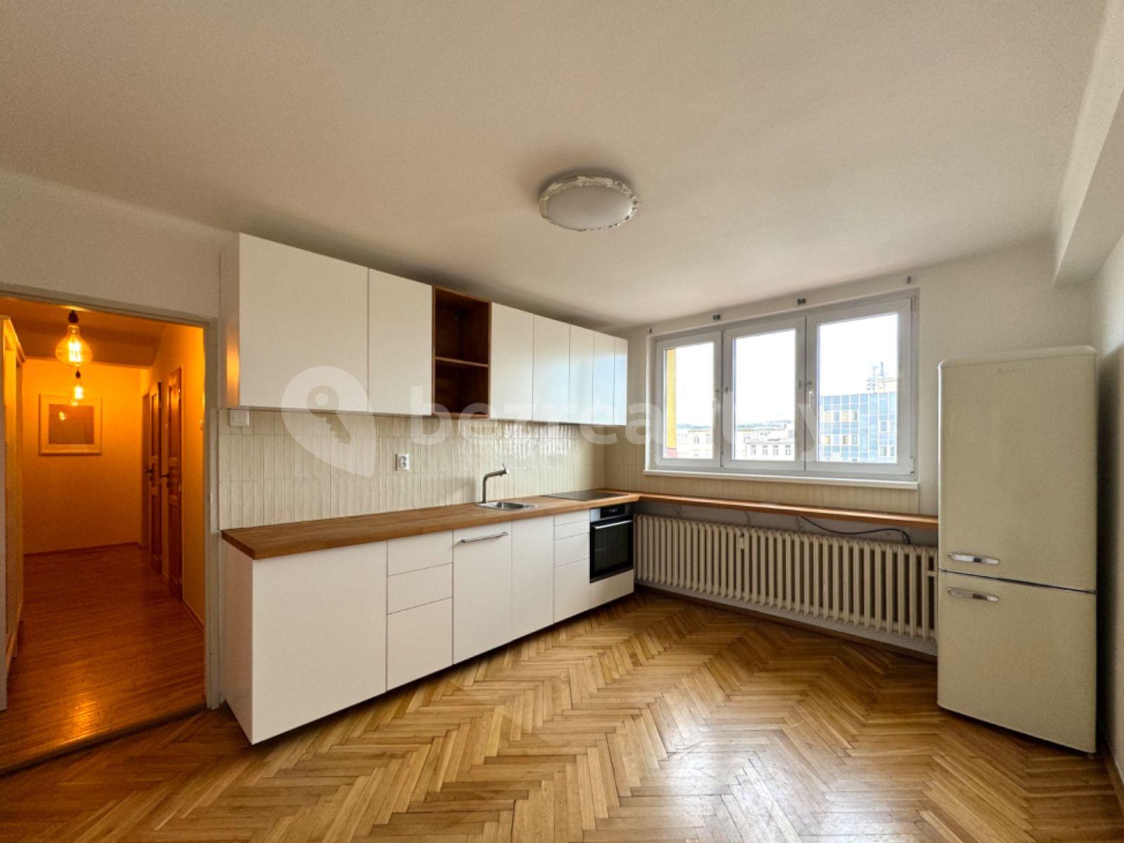 Pronájem bytu 2+kk 42 m², Přístavní, Praha, Praha