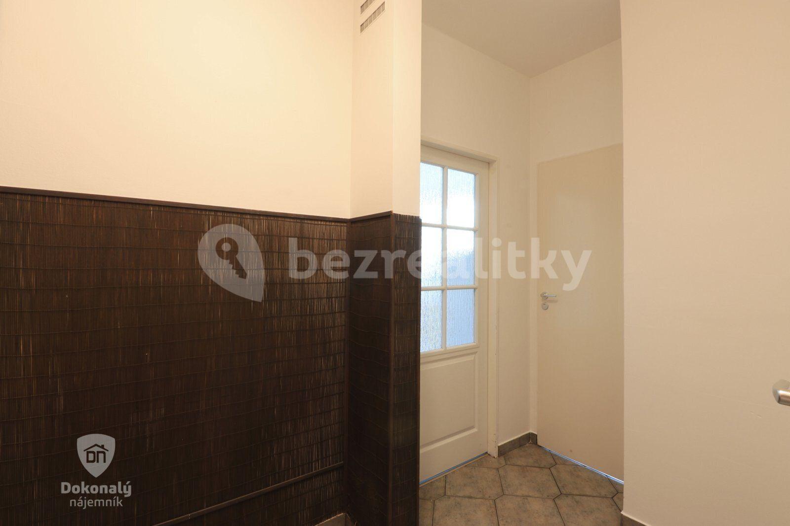 Pronájem bytu 2+kk 50 m², Arménská, Praha, Praha