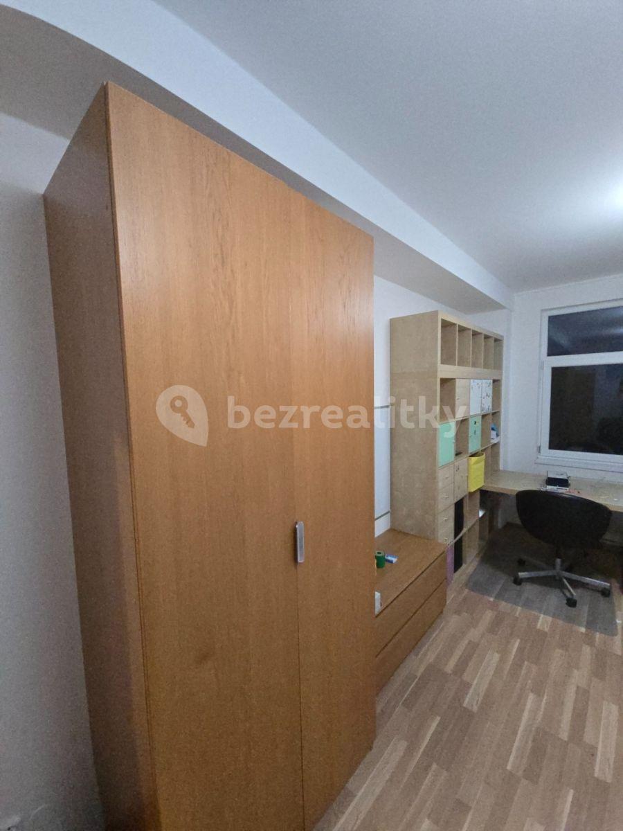 Prodej bytu 3+kk 94 m², Lesní, Milovice, Středočeský kraj