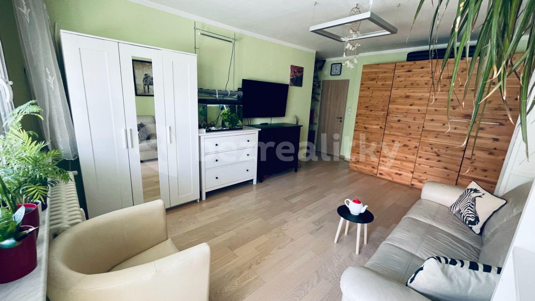 Prodej bytu 3+1 71 m², Jarníkova, Praha, Praha