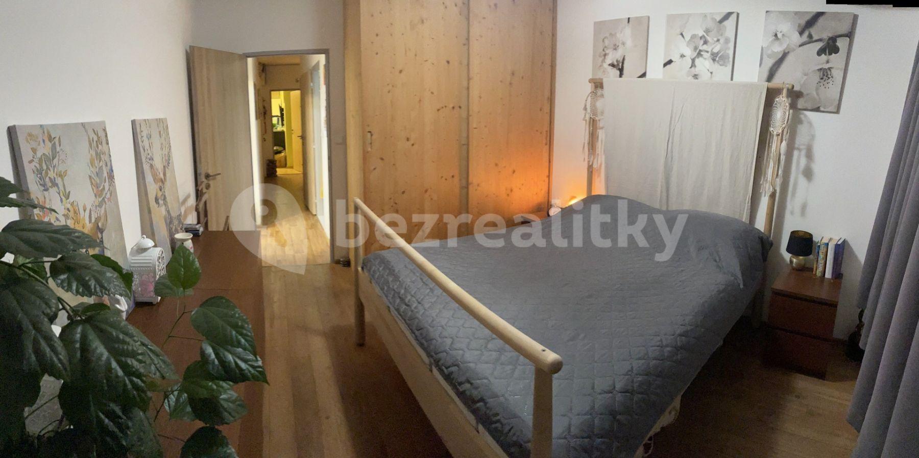 Prodej bytu 3+1 71 m², Jarníkova, Praha, Praha