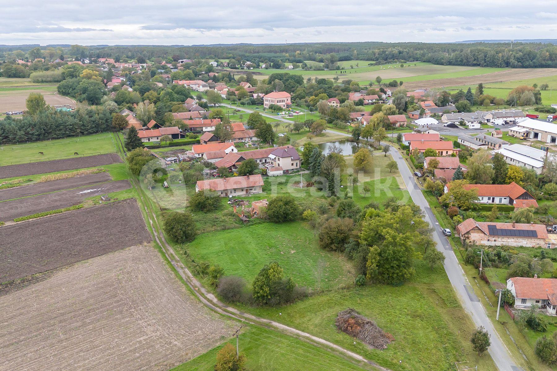 Prodej pozemku 3.213 m², Uhlířská Lhota, Uhlířská Lhota, Středočeský kraj