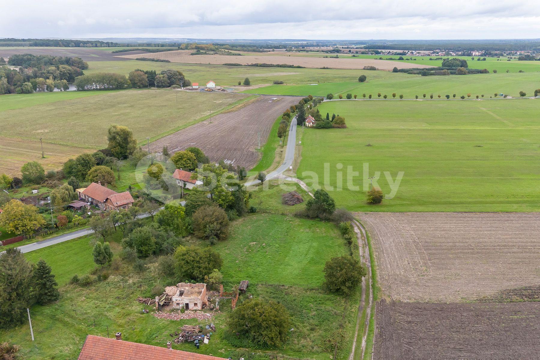 Prodej pozemku 3.213 m², Uhlířská Lhota, Uhlířská Lhota, Středočeský kraj