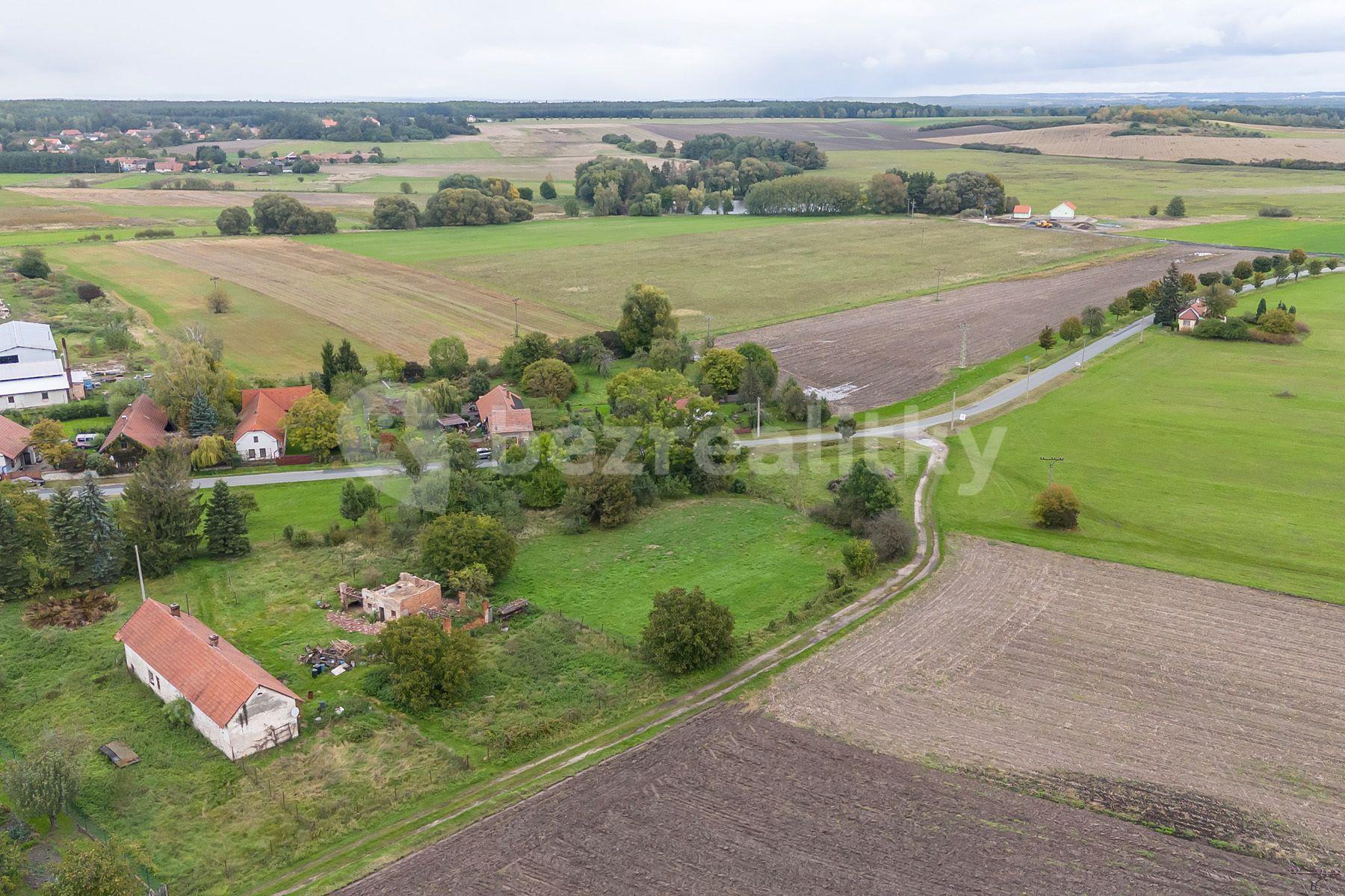 Prodej pozemku 3.213 m², Uhlířská Lhota, Uhlířská Lhota, Středočeský kraj