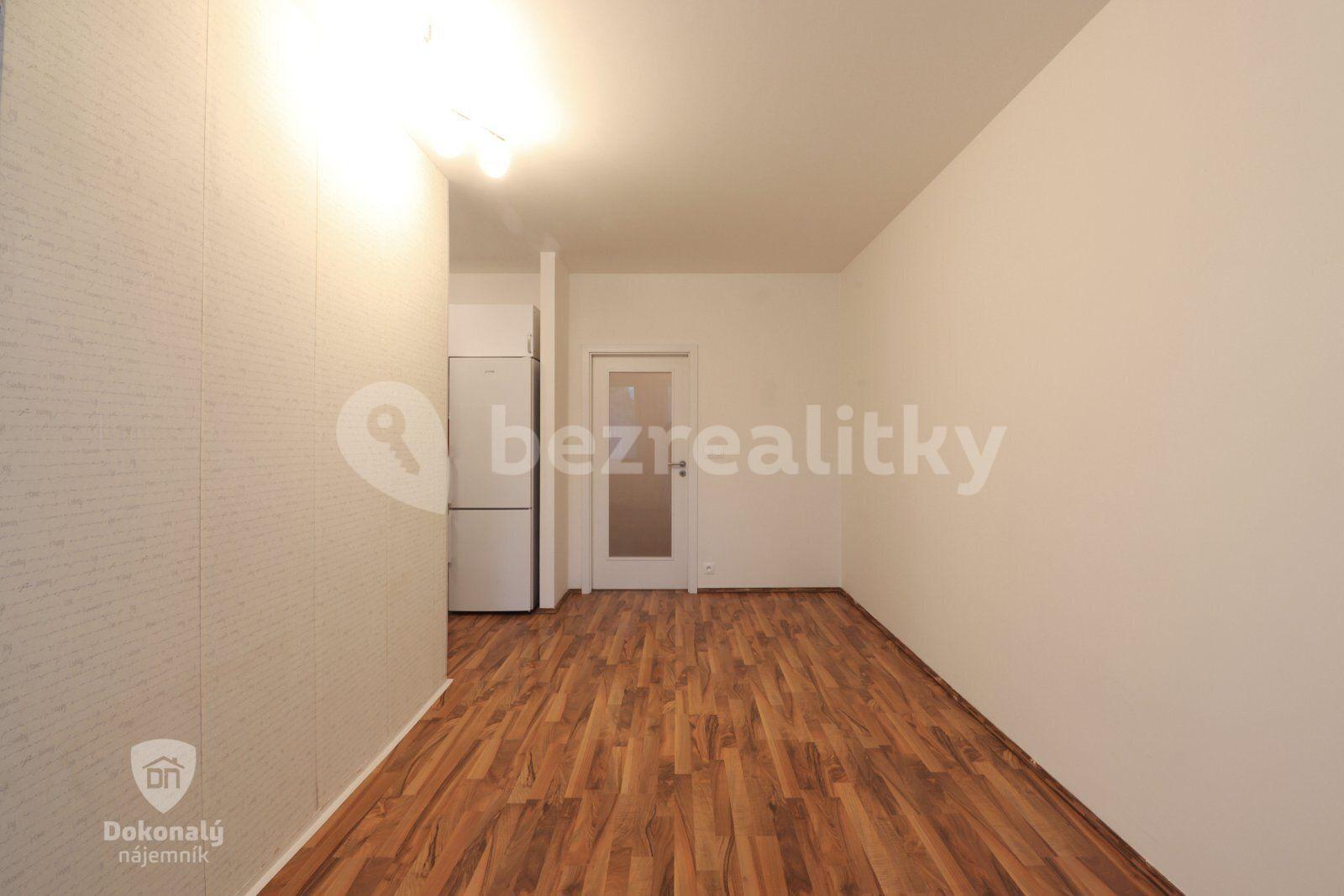 Pronájem bytu 1+1 36 m², Fikerova, Praha, Praha