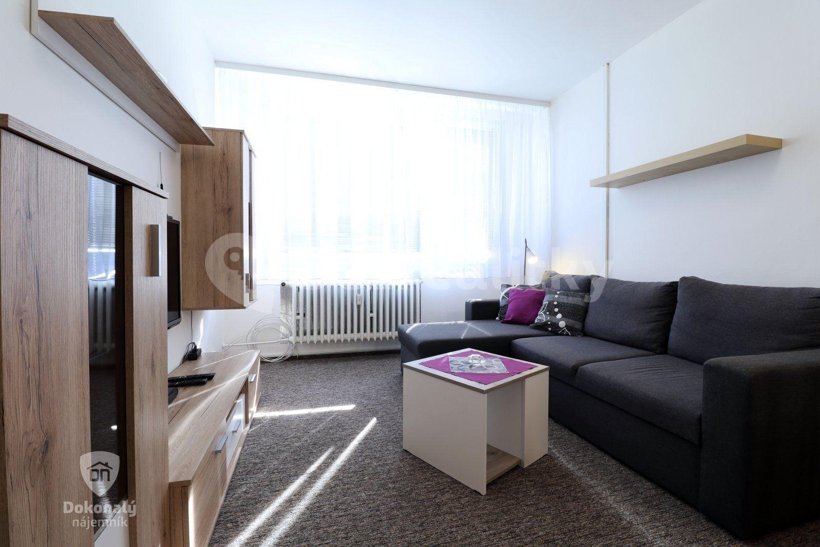 Pronájem bytu 2+kk 38 m², Třebenická, Praha, Praha