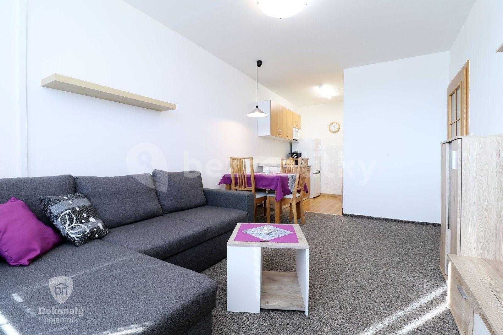 Pronájem bytu 2+kk 38 m², Třebenická, Praha, Praha