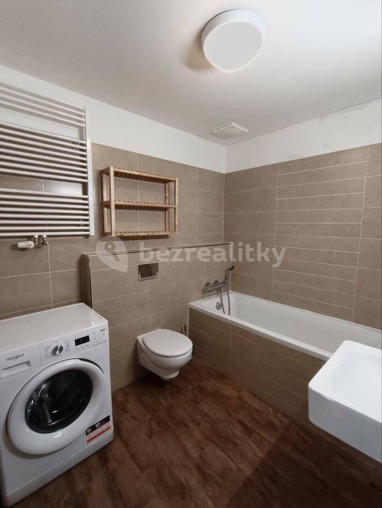 Pronájem bytu 3+kk 74 m², Učňovská, Praha, Praha