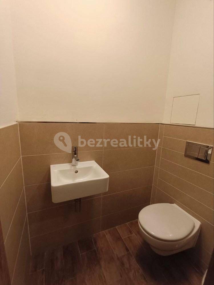 Pronájem bytu 3+kk 74 m², Učňovská, Praha, Praha