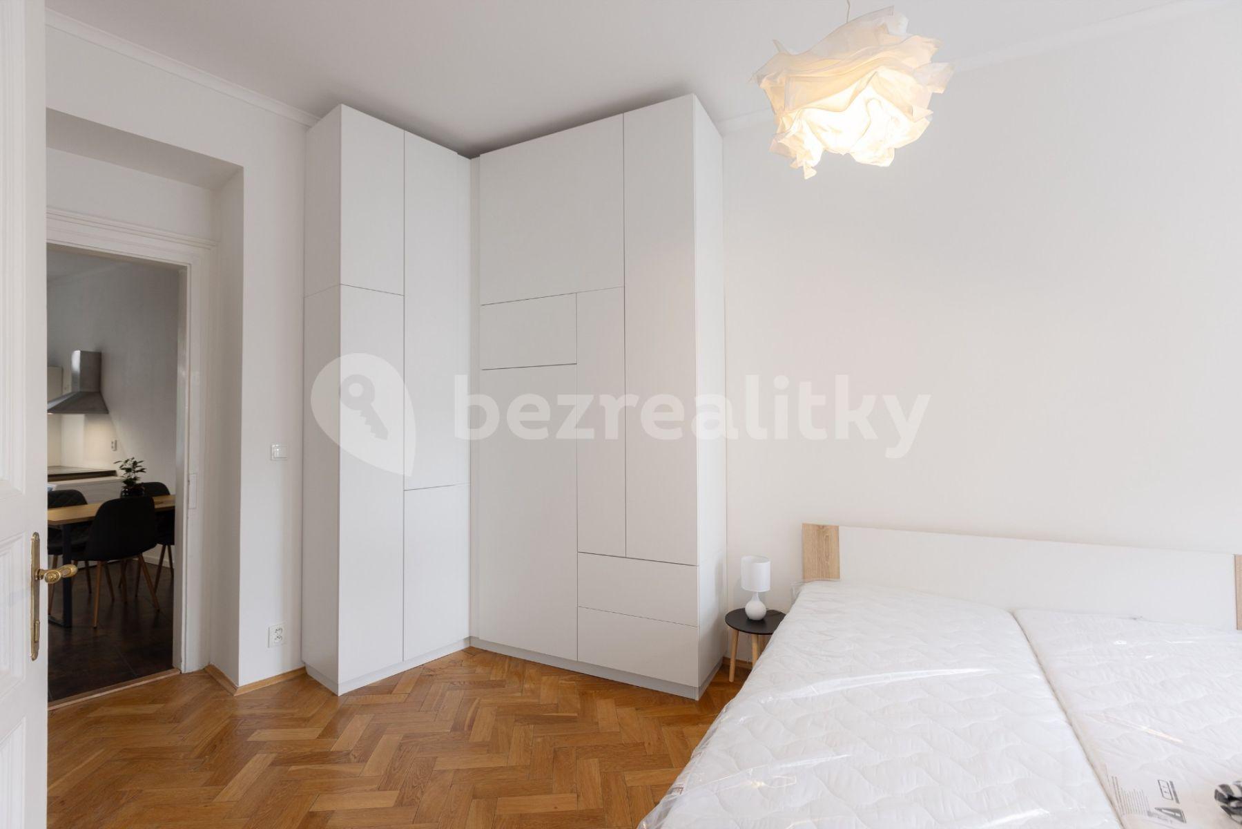 Pronájem bytu 2+1 74 m², Francouzská, Praha, Praha