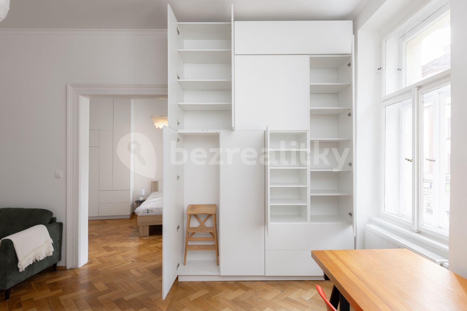 Pronájem bytu 2+1 74 m², Francouzská, Praha, Praha