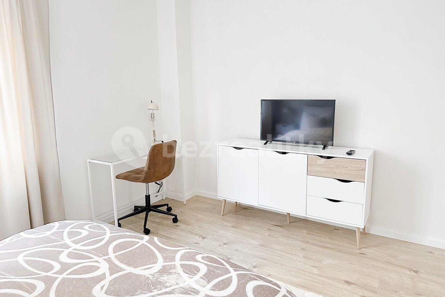 Pronájem bytu 2+kk 43 m², Biskupcova, Praha, Praha