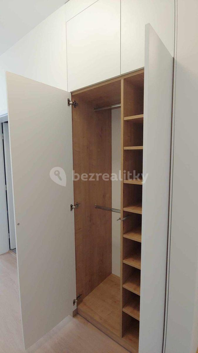 Pronájem bytu 3+kk 71 m², Na Komořsku, Praha, Praha