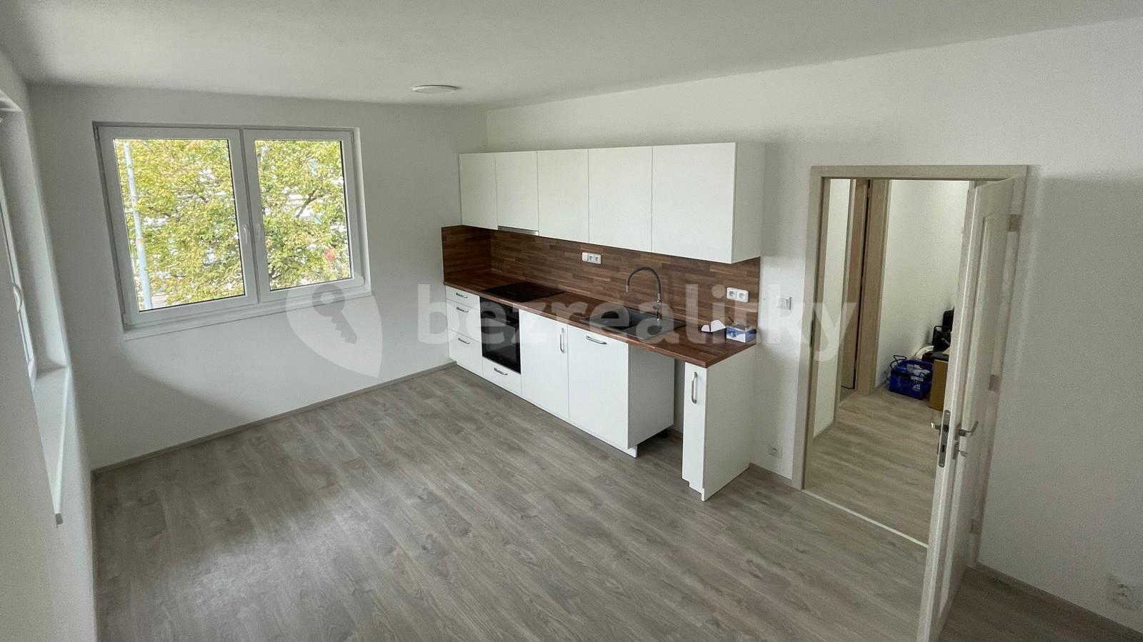 Pronájem bytu 2+kk 49 m², Zámecká, Lovosice, Ústecký kraj