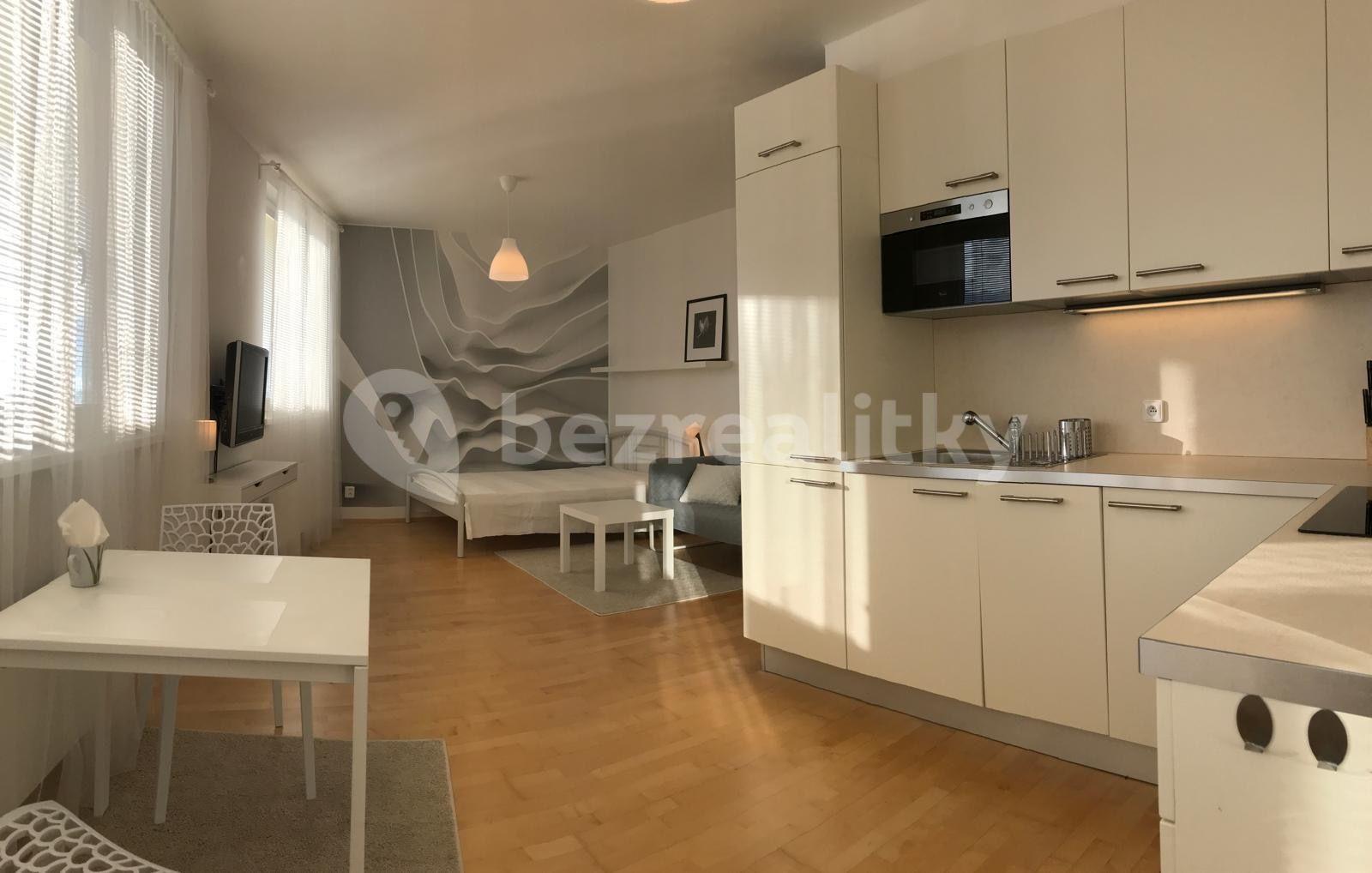 Pronájem bytu 1+kk 39 m², Tlumačovská, Praha, Praha