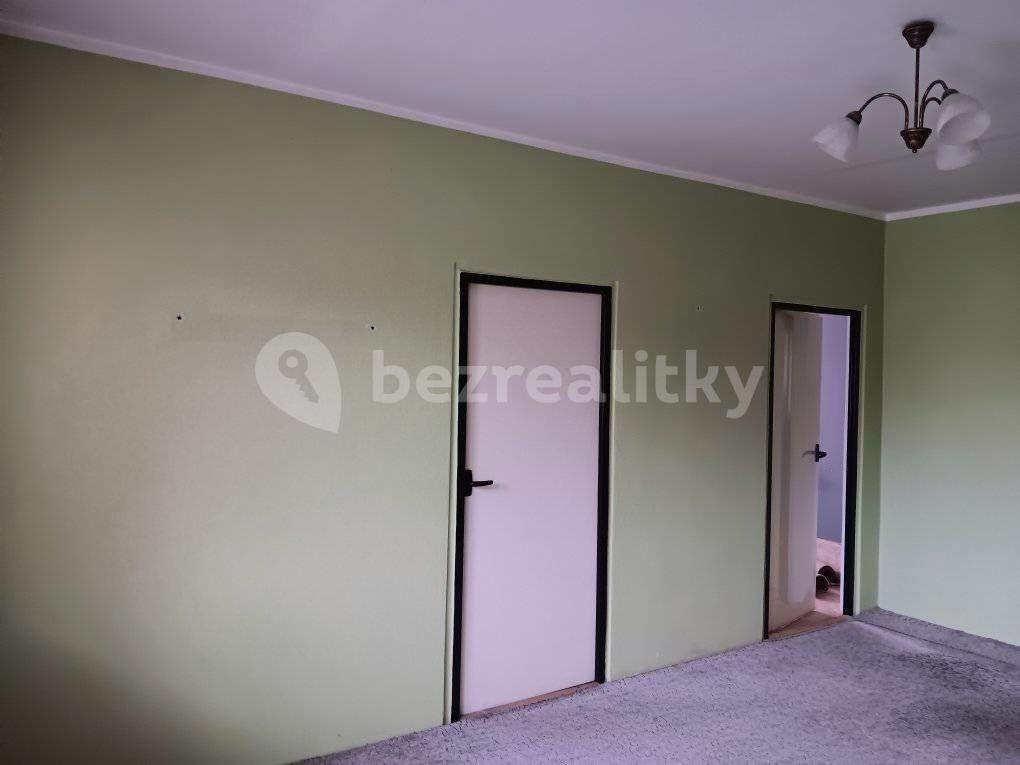 Prodej bytu 3+1 60 m², Luh, Vsetín, Zlínský kraj