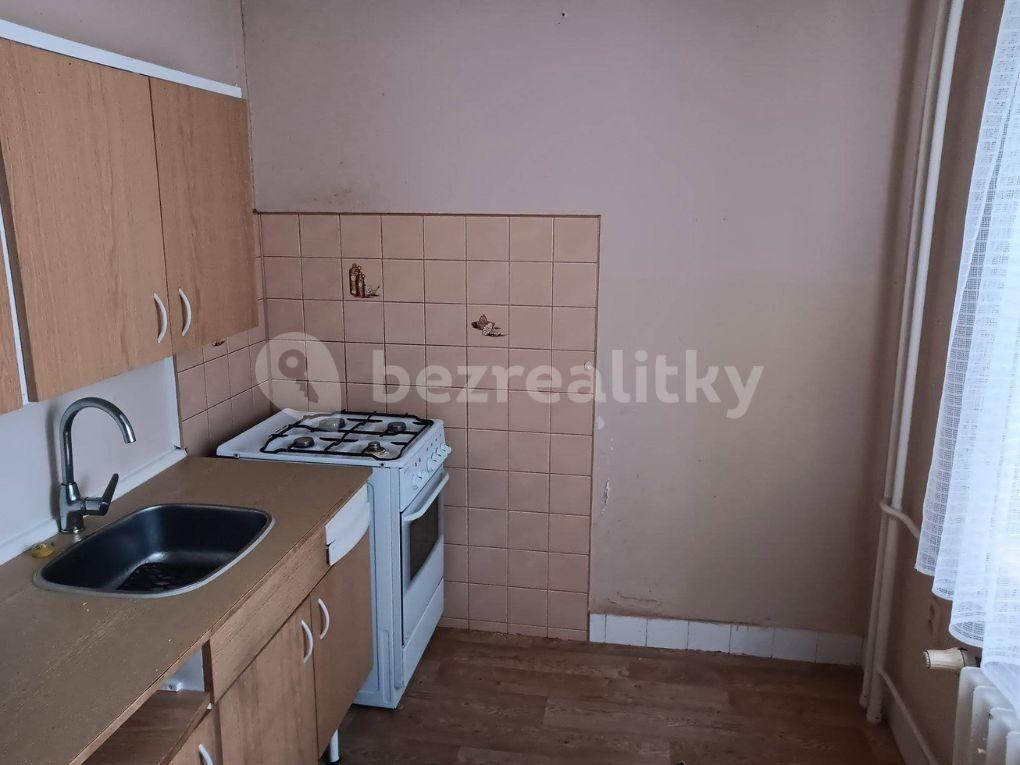 Prodej bytu 3+1 60 m², Luh, Vsetín, Zlínský kraj