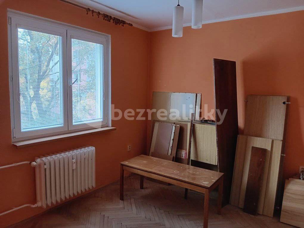 Prodej bytu 3+1 60 m², Luh, Vsetín, Zlínský kraj