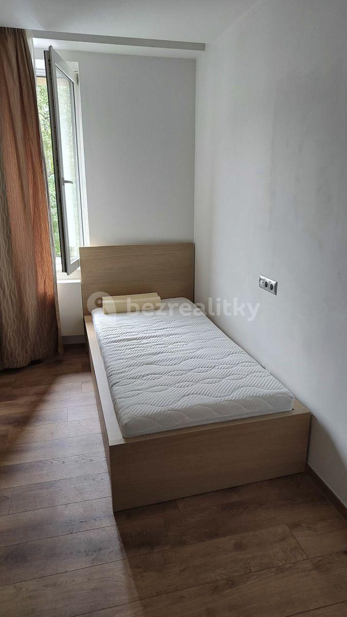 Pronájem bytu 1+kk 22 m², Suchdolské náměstí, Praha, Praha