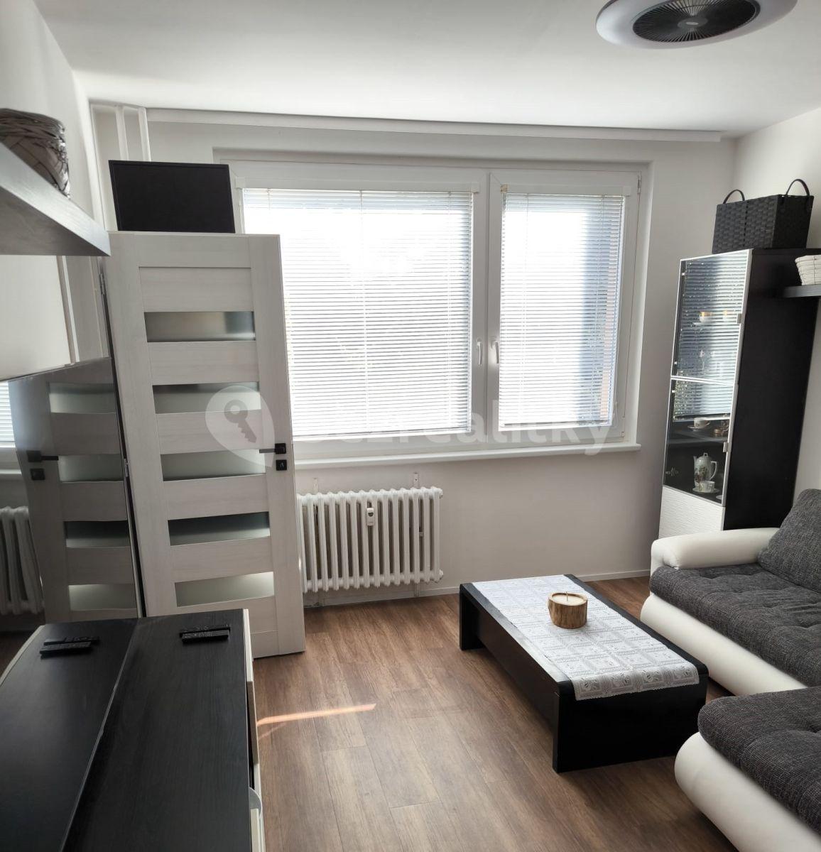 Pronájem bytu 1+kk 31 m², Benkova, Praha, Praha