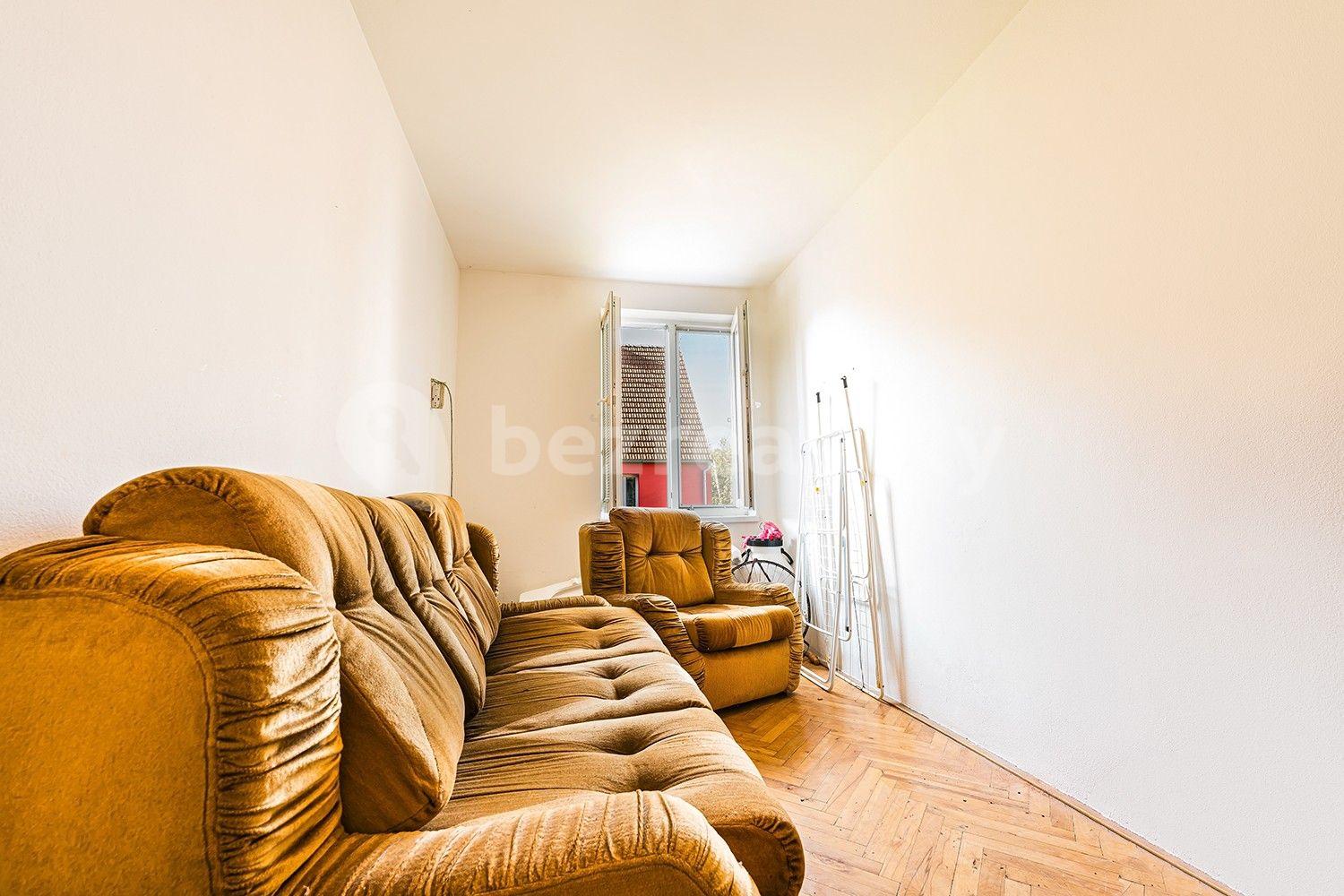 Prodej bytu 2+1 61 m², Bratislavská, Břeclav, Jihomoravský kraj