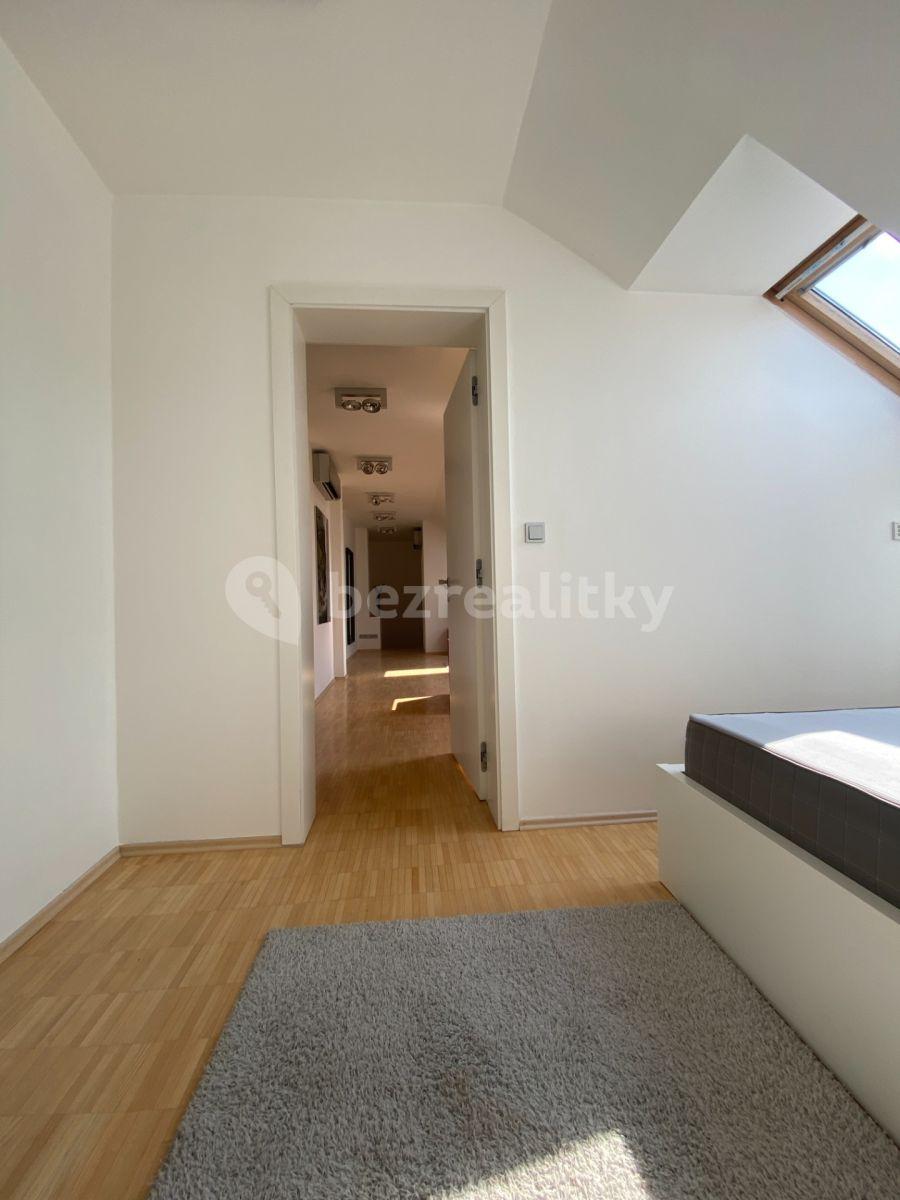 Pronájem bytu 3+kk 111 m², Mikulandská, Praha, Praha