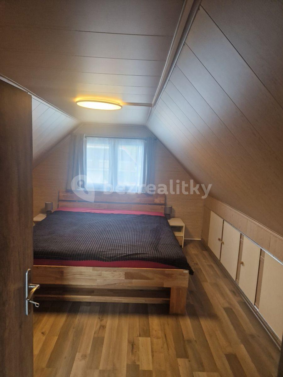 Pronájem chaty, chalupy 52 m², pozemek 433 m², Okružní, Kamenice, Středočeský kraj