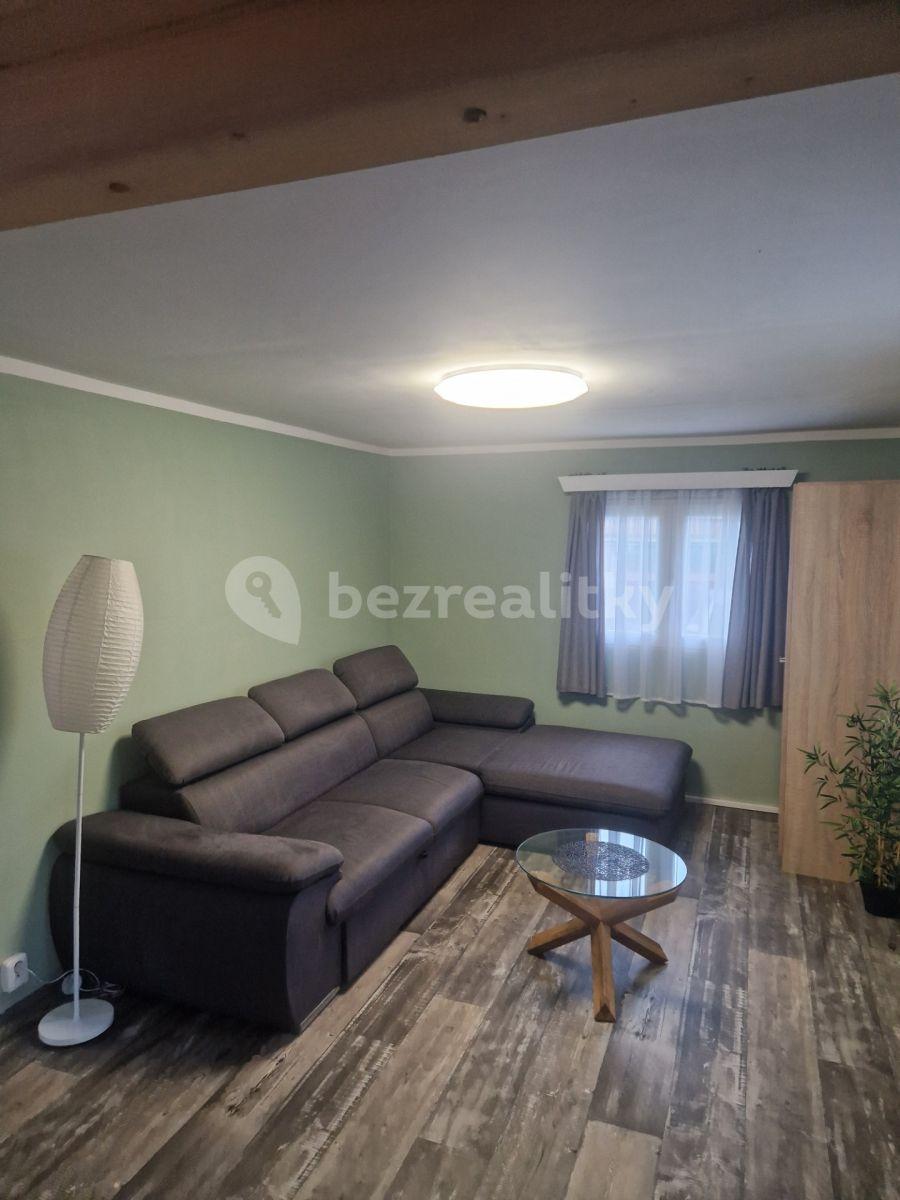 Pronájem chaty, chalupy 52 m², pozemek 433 m², Okružní, Kamenice, Středočeský kraj