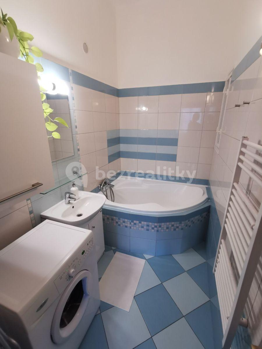 Pronájem bytu 2+kk 50 m², Hartigova, Praha, Praha